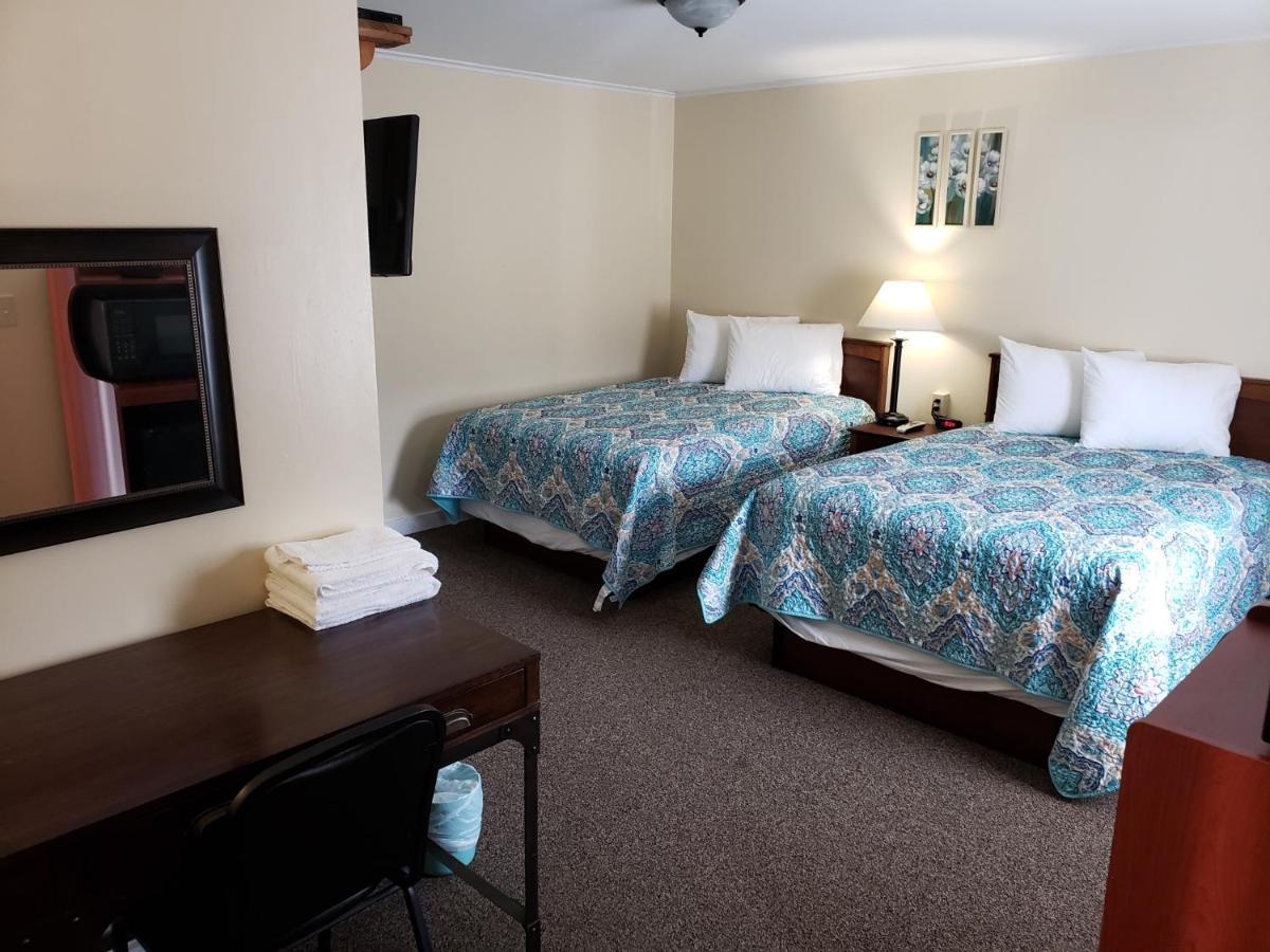 Blue Ridge Motel Schroon Lake Exterior photo