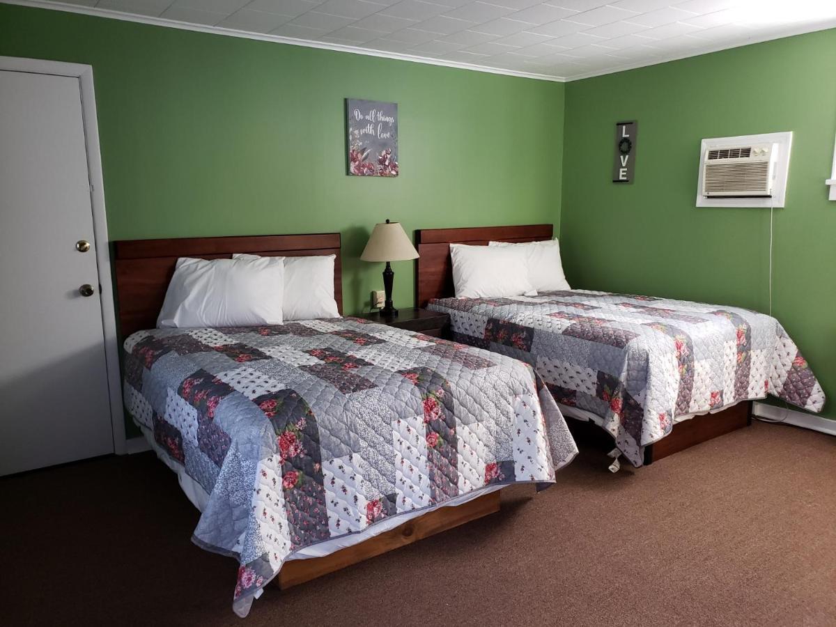 Blue Ridge Motel Schroon Lake Exterior photo